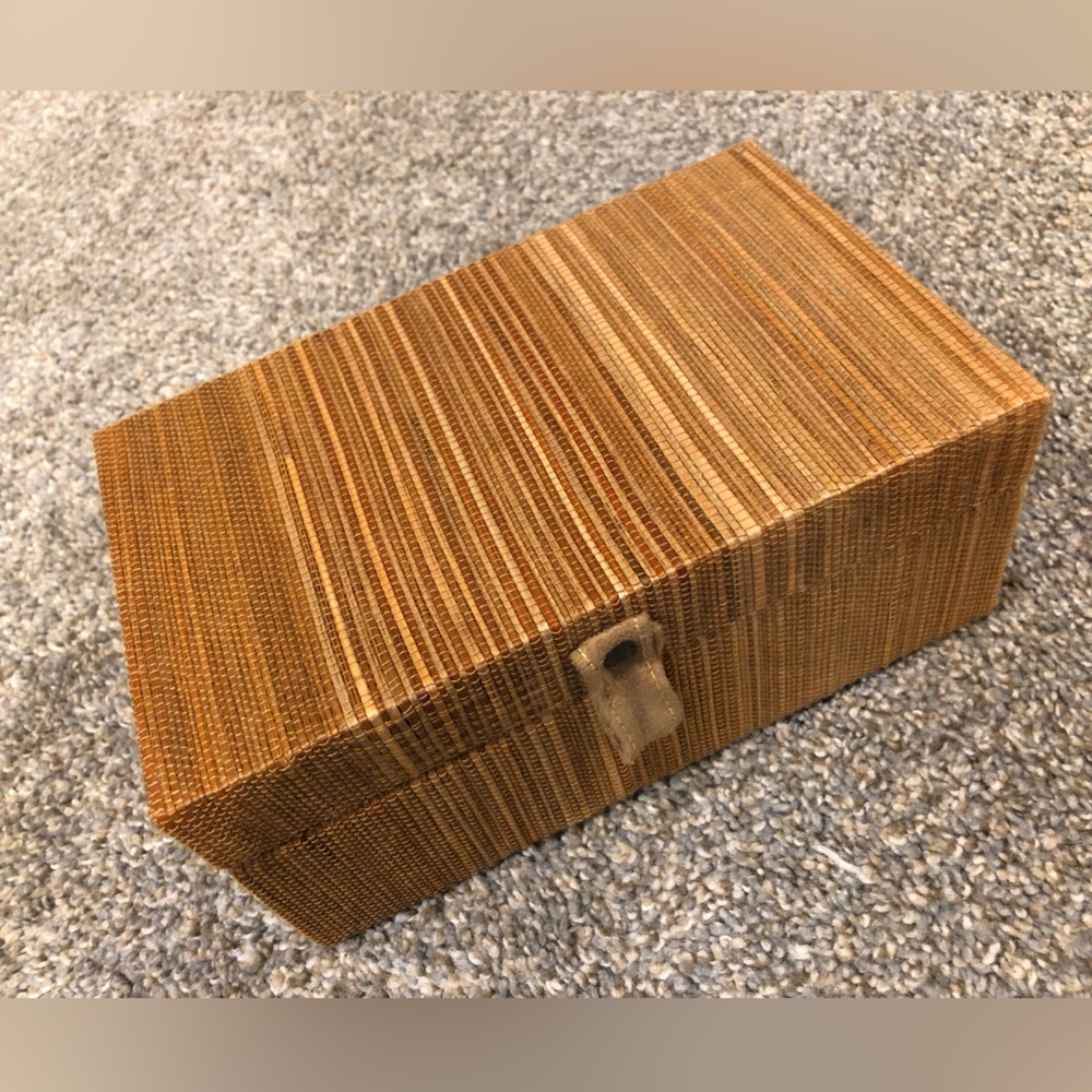 Keepsake box